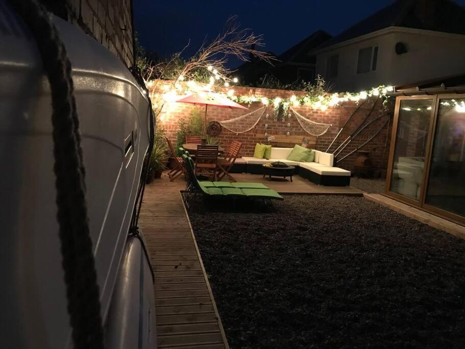The Beach House South - Blackpool - Entire Holiday Home Extérieur photo