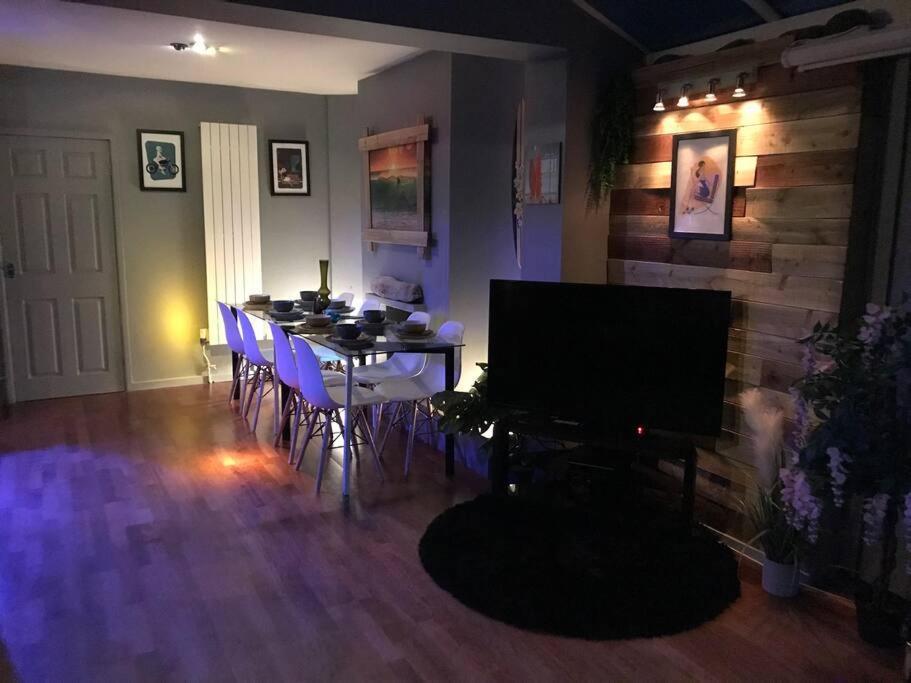 The Beach House South - Blackpool - Entire Holiday Home Extérieur photo